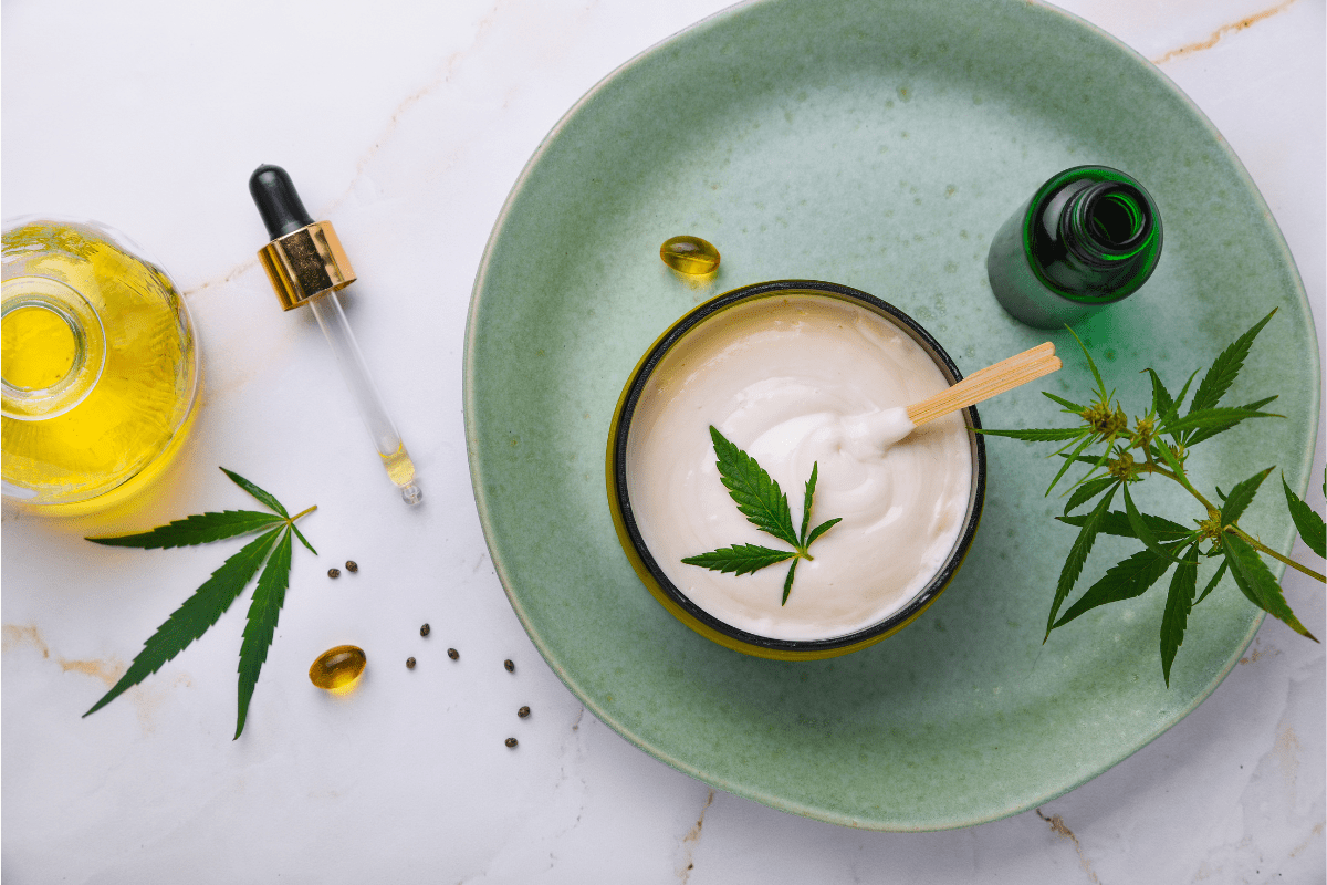 CBD in Skincare & Beauty: How It Works, What the Evidence Says, and How to Choose Quality Products